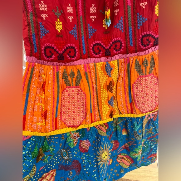 NWT Farm Rio tiered dress. Color blocking embroidered midi dress. Color: multi - Picture 8 of 11